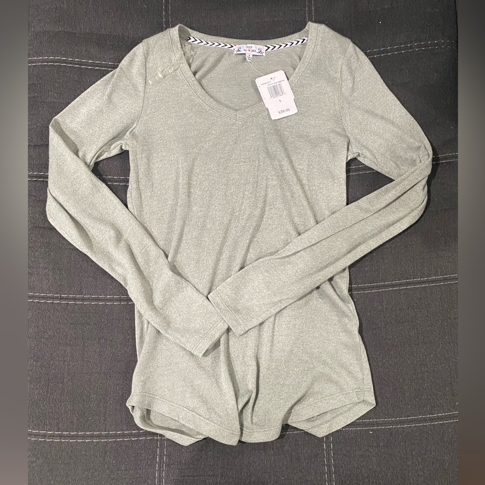 Woman’s Small Sweater by Poof New York